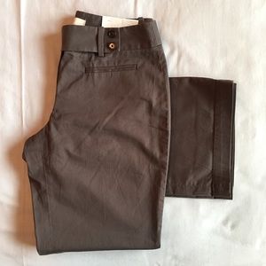 LOFT Julie Curvy Women’s pants in mud brown